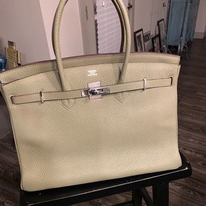 Meet your Posher, Shirley